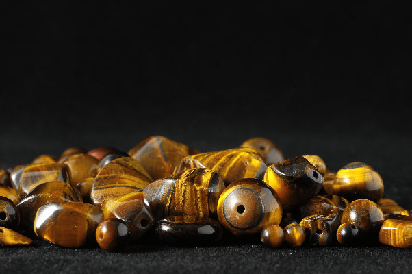 Tiger Eye Crystal Guide: When You Need Fire and Grounding
